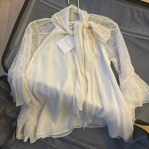 Diane Avon Furstenberg Slik Blouse size S - new with tags